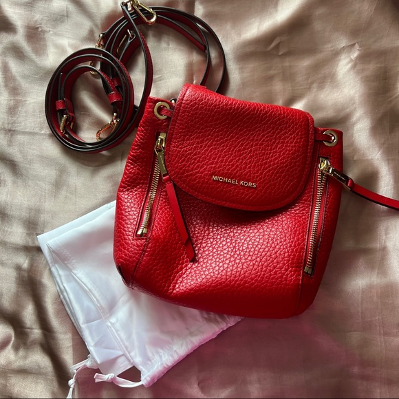 Michael Kors Viv mini convertible backpack - Picture 9 of 9